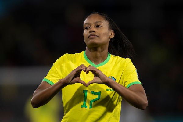 Ary Borges comemora gol pelo Brasil na estreia da Copa do Mundo Feminina