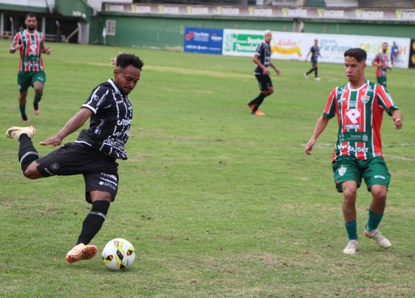 Rio Branco e Rio Branco de Venda Nova ficaram no 0 a 0 em jogo marcado por gramado ruim