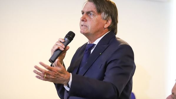 Primeira Turma do STF inicia etapa de audiência com acusados nesta segunda (9); ex-presidente também se encontrará com Mauro Cid após delação