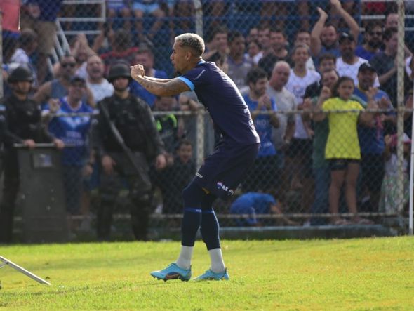 Imagens da partida entre Vitória e Ceilândia-DF pela segunda fase da Série D por Ricardo Medeiros