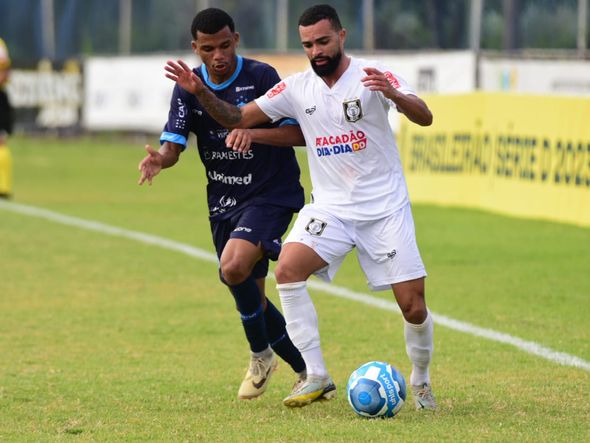 Imagens da partida entre Vitória e Ceilândia-DF pela segunda fase da Série D por Ricardo Medeiros