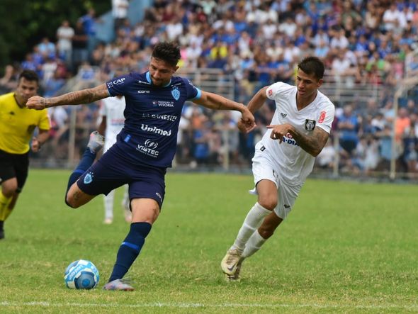 Imagens da partida entre Vitória e Ceilândia-DF pela segunda fase da Série D por Ricardo Medeiros