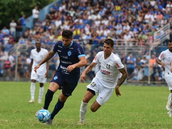 Imagens da partida entre Vitória e Ceilândia-DF pela segunda fase da Série D por Ricardo Medeiros