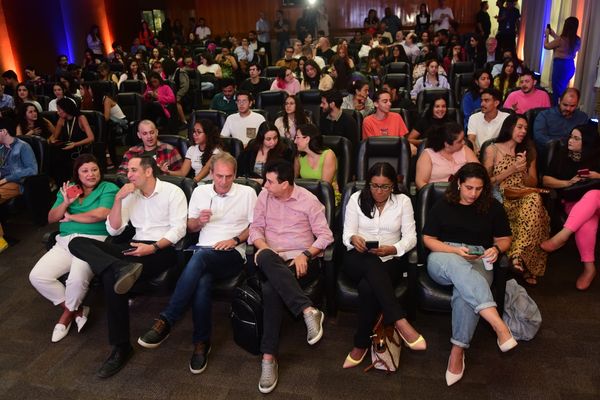 Estevan Muniz,  Repórter do Fantástico, Palestrante do lançamento Curso Residência em Jornalismo, Vitória