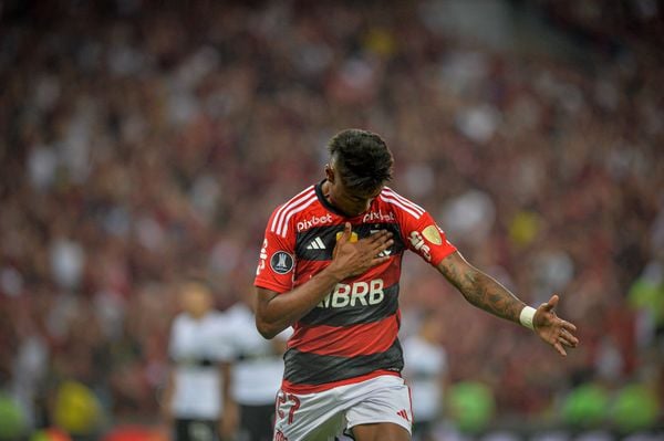 Bruno Henrique garantiu a vitória do Flamengo no Maracanã