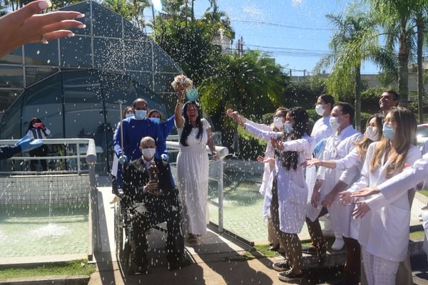 Casamento de Darcy Roberto e Flávia  Aline, na Paróquia Nossa Senhora da Penha de Jardim Limoeiro. Darcy está em estado terminal