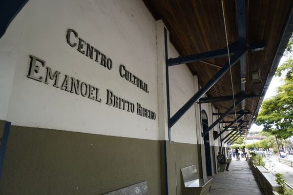 Estação de Muqui por Fernando Madeira