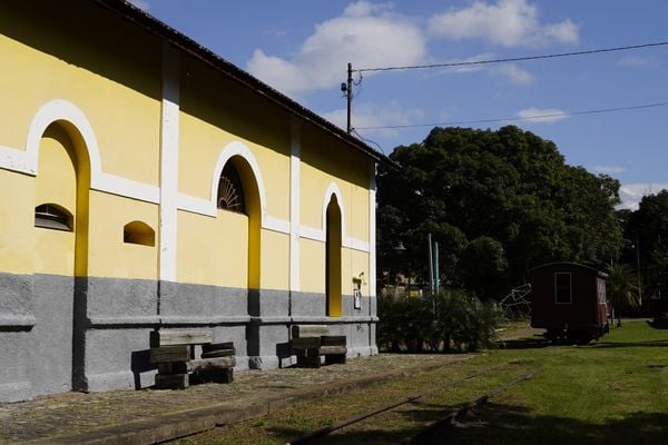 Estação de Viana por Fernando Madeira