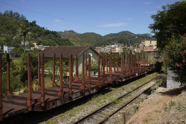 A Gazeta - t44tn8809k