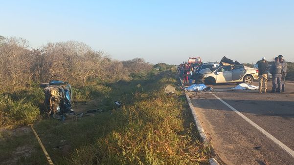 Acidente mata 3 pessoas e deixa feridos em Presidente Kennedy