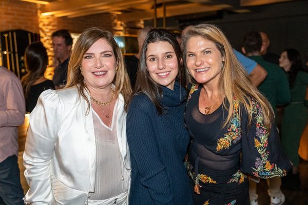 Jaque Devens, Alice Devens e Roberta Tápias
