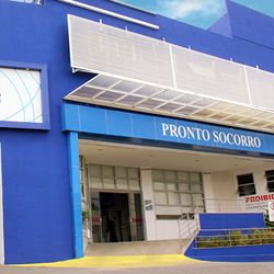 O suspeito, um homem de 36 anos foi preso em flagrante e confessou o crime, com ele foram apreendidas duas facas