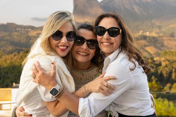 Carol Aon, Bruna Moysés e Daniele Moyses