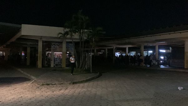 Terminal de Vila Velha ficou às escuras no início da noite