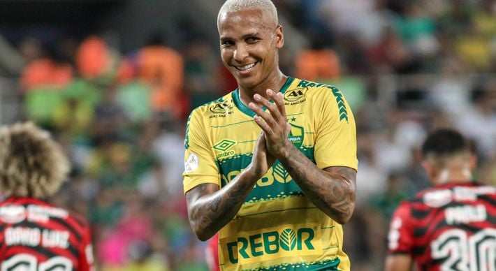 Vivendo bom momento, atacante acumula oito gols no Brasileiro e é um dos responsáveis pela retomada do Cuiabá na competição