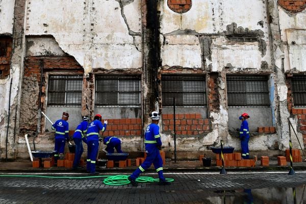 Início das obras para reforma dos armazéns do antigo Porto de Vitória, agora V Ports