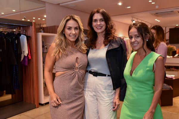 Julia Chieppe - Adriana Varejão e Ticy Chieppe