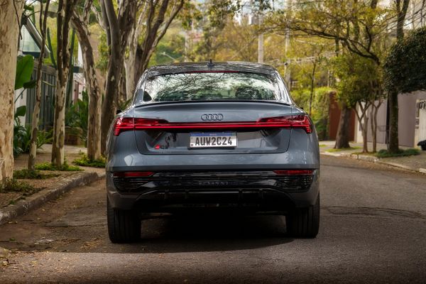 Audi Q8 e-tron