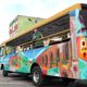 Ônibus jardineira realiza tour por Marataízes