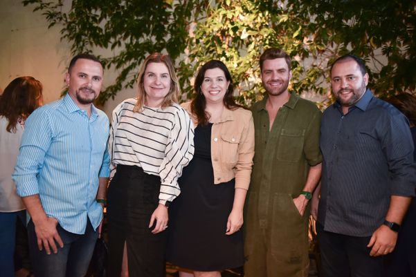 Alisson Palma, Daniela Andrade, Cyane Zoboli, Rômulo Pegoretti e Leandro Velcir