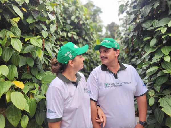 Fábio e Valquíria saíram de São Paulo para morar com as filhas em Jaguaré