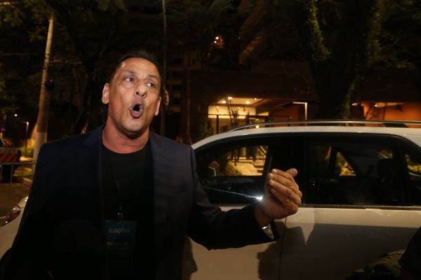 Frederick Wassef, advogado ligado à família Bolsonaro, é alvo de investigação da PF