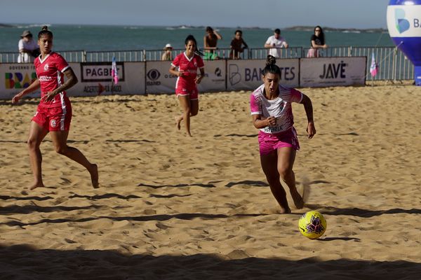 Final feminina entre Anchieta e Vitória por Fernando Madeira
