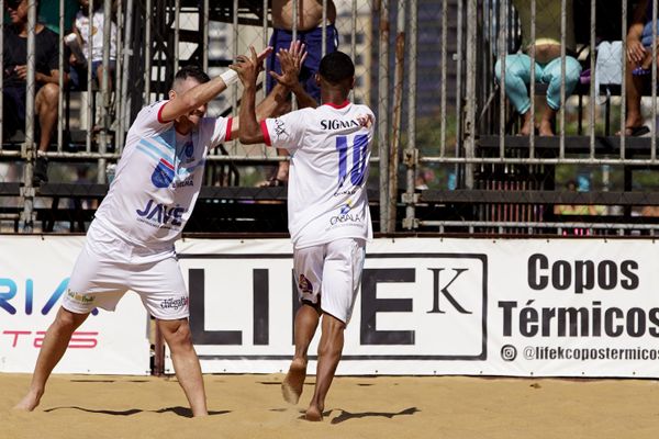 Final masculina entre Cariacica e Vila Velha por Fernando Madeira