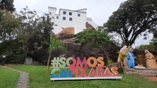 “Hoje celebramos mais um ano da nossa querida Vila Velha, cidade histórica, cheia de encanto, fé e belezas naturais", escreveu o atual secretário do governo Casagrande
