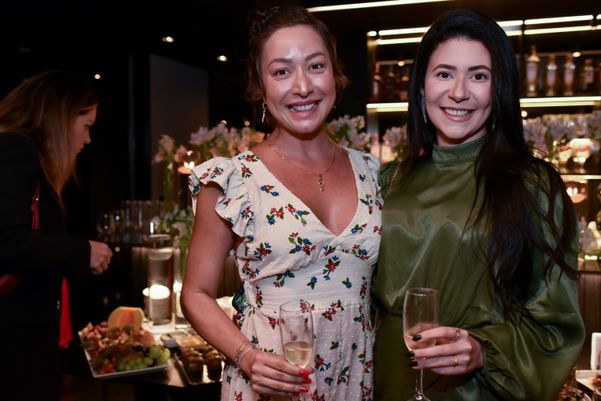  Gabriela Aboudib e Valentina Telles