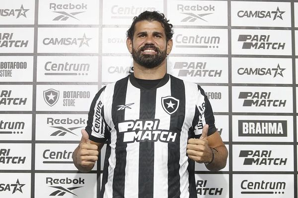 Diego Costa retorna ao Brasil. Primeira passagem foi pelo Atlético-MG