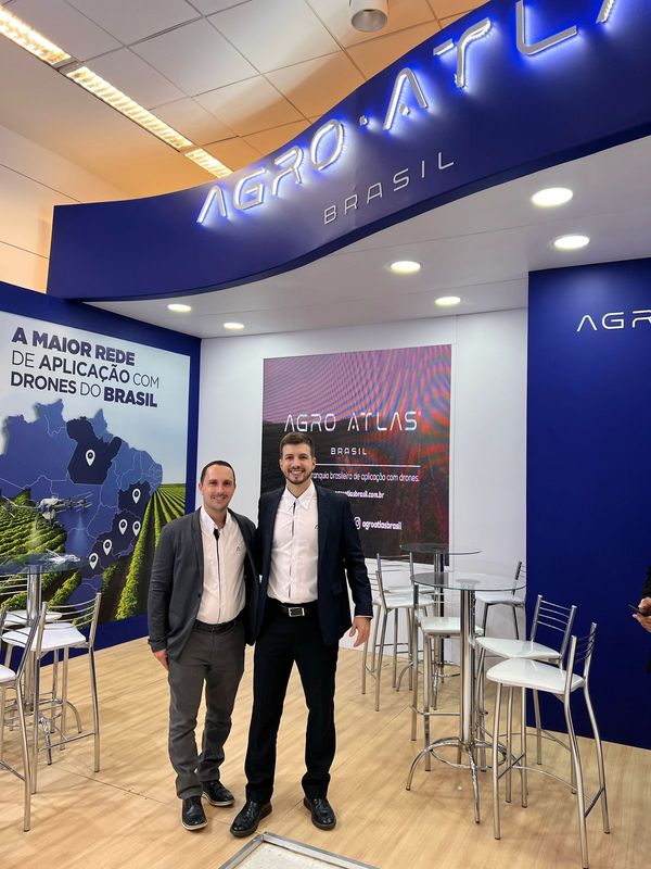 Welber Santana e Geferson Pianissola, fundadores da Agro Atlas