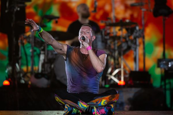 Chris Martin, vocalista do Coldplay, durante show da banda em SP.