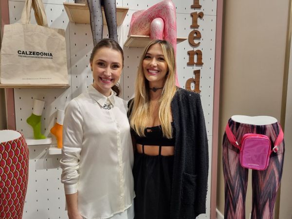 Rackel Perry e Fernanda Trindade 