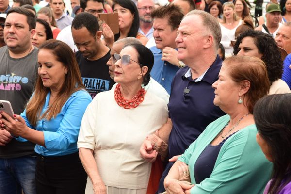 Inauguração do aquaviário na Praça do Papa por Ricardo Medeiros