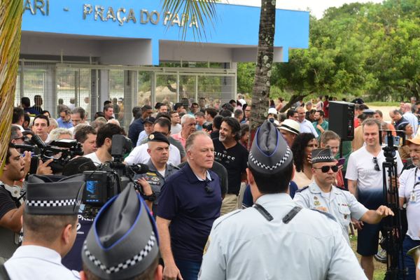 Inauguração do aquaviário na Praça do Papa por Ricardo Medeiros