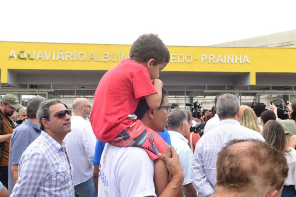 Inauguração da estação da Prainha, em Vila Velha, reuniu grande número de pessoas por Ricardo Medeiros