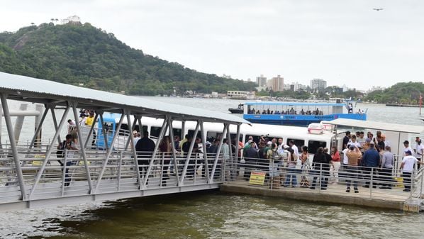 Secretário de Estado de Turismo, Victor Coelho, disse que a alternativa é avaliada pelo governo se a reforma do píer da Ilha do Boi não ficar pronta a tempo