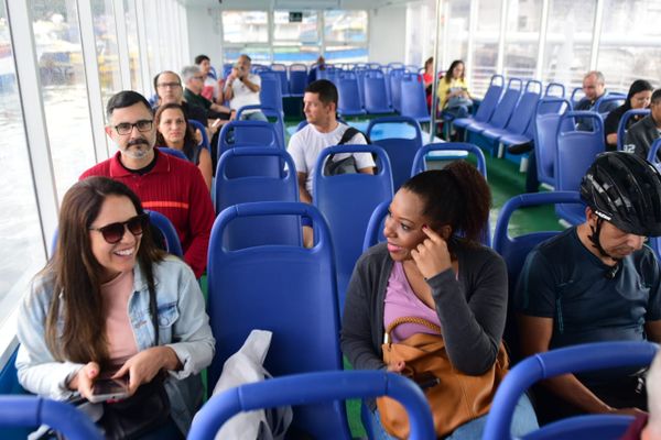População estreia uso do aquaviário da Prainha, em Vila Velha, até a Praça do Papa, em Vitória por Ricardo Medeiros