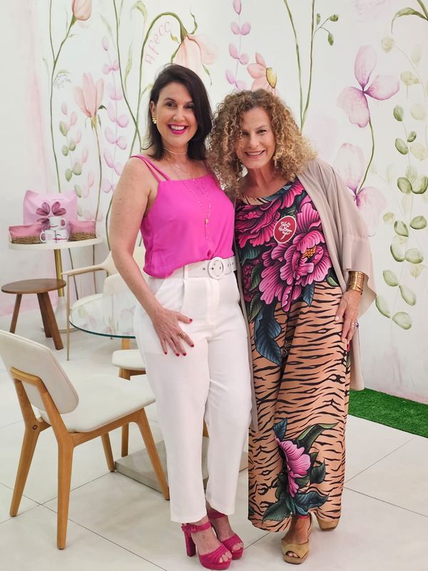 Renata Rasseli e Mônica Zorzanelli