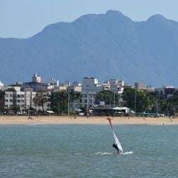 Os capixabas tiveram uma sexta-feira (20) de sol e tempo aberto na maior parte do Espírito Santo. Saiba a situação no sábado e domingo