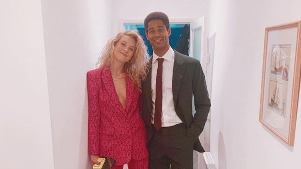 Alfred Enoch e namorada são assaltados no Rio em noite de celebração do Grande Prêmio de Cinema Brasileiro