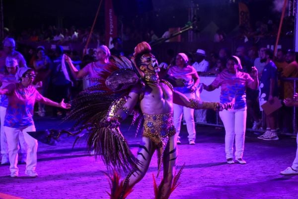 Minidesfile da Novo Império no ES por Divulgação Andriel Tolentino