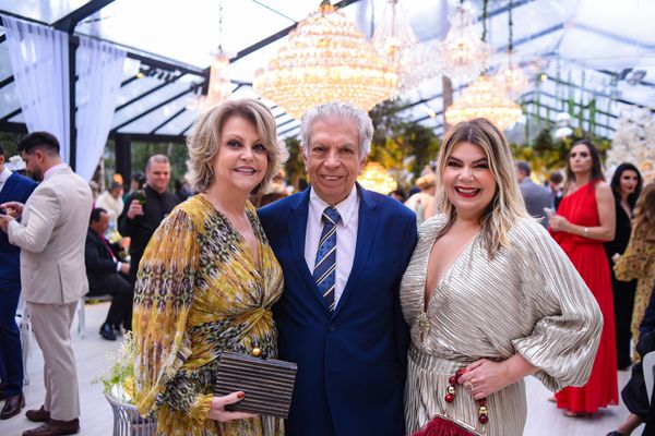 Carmen, Mauricio e Fernanda Prates