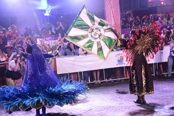 Minidesfile da Piedade no 2º dia de evento, no Pátio das Alegorias, em Vitória por Divulgação/Liesge