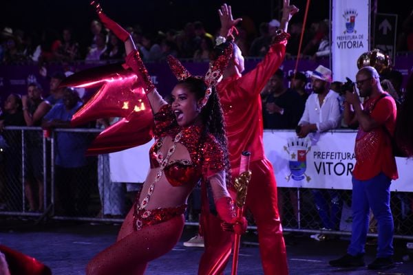 Minidesfile da Piedade no 2º dia de evento, no Pátio das Alegorias, em Vitória por Divulgação/Liesge