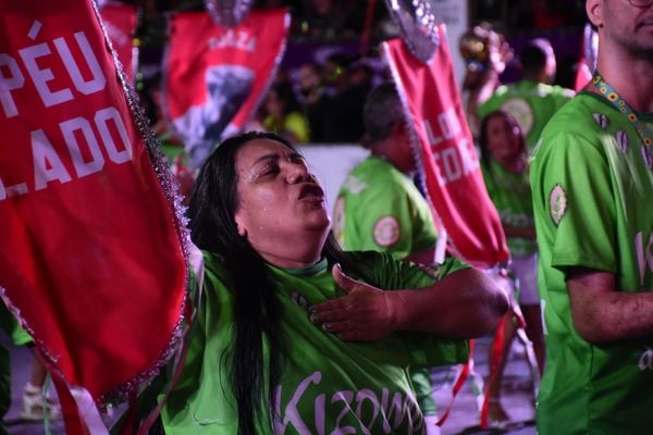 Minidesfile da Piedade no 2º dia de evento, no Pátio das Alegorias, em Vitória por Divulgação/Liesge