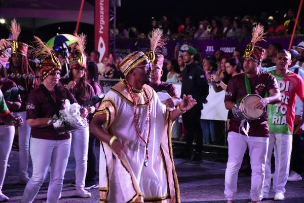 Minidesfile da Piedade no 2º dia de evento, no Pátio das Alegorias, em Vitória por Divulgação/Liesge