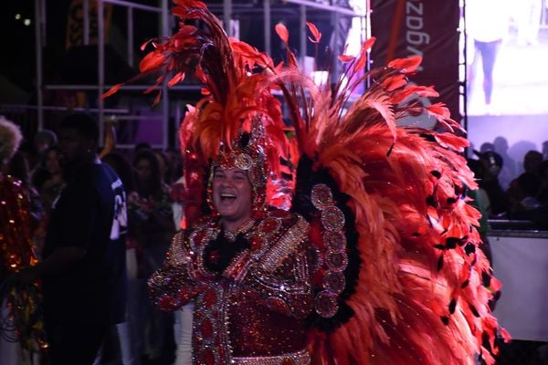 Minidesfile da Unidos de Jucutuquara no 2º dia de evento, no Pátio das Alegorias, em Vitória por Divulgação/Liesge