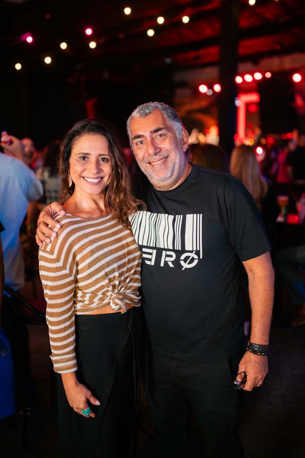 Dj Bombril e a esposa Leila